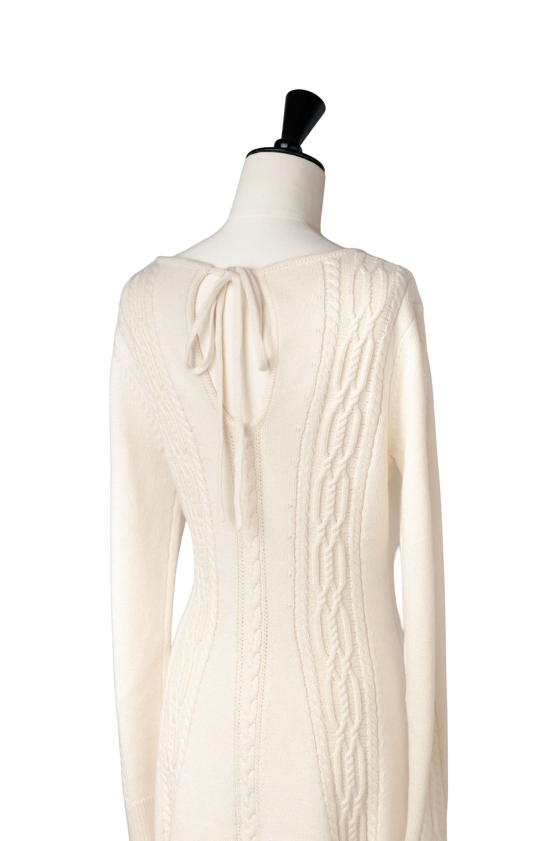 ［Essentia］Cable-Knit Flared Dress