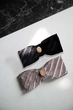 Trois Logo Coin Pleated Barrette