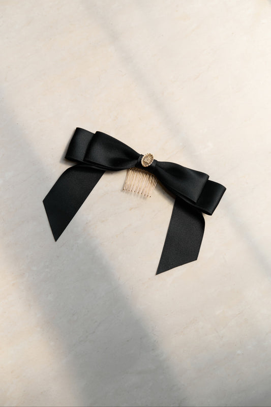 Trois Logo Coin Comb