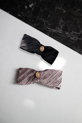 Trois Logo Coin Pleated Barrette