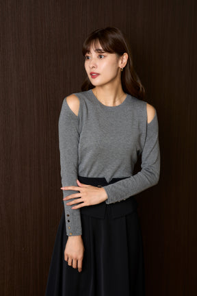 【9月中旬発送】Cut-Out Knit Top