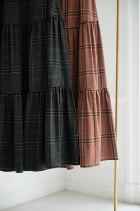 Checked Tiered Long Skirt