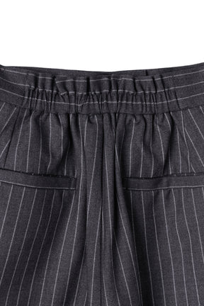 【9月中旬発送】Double Tuck Front Shorts