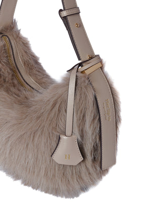 【9月中旬発送】Faux Fur Shoulder Bag
