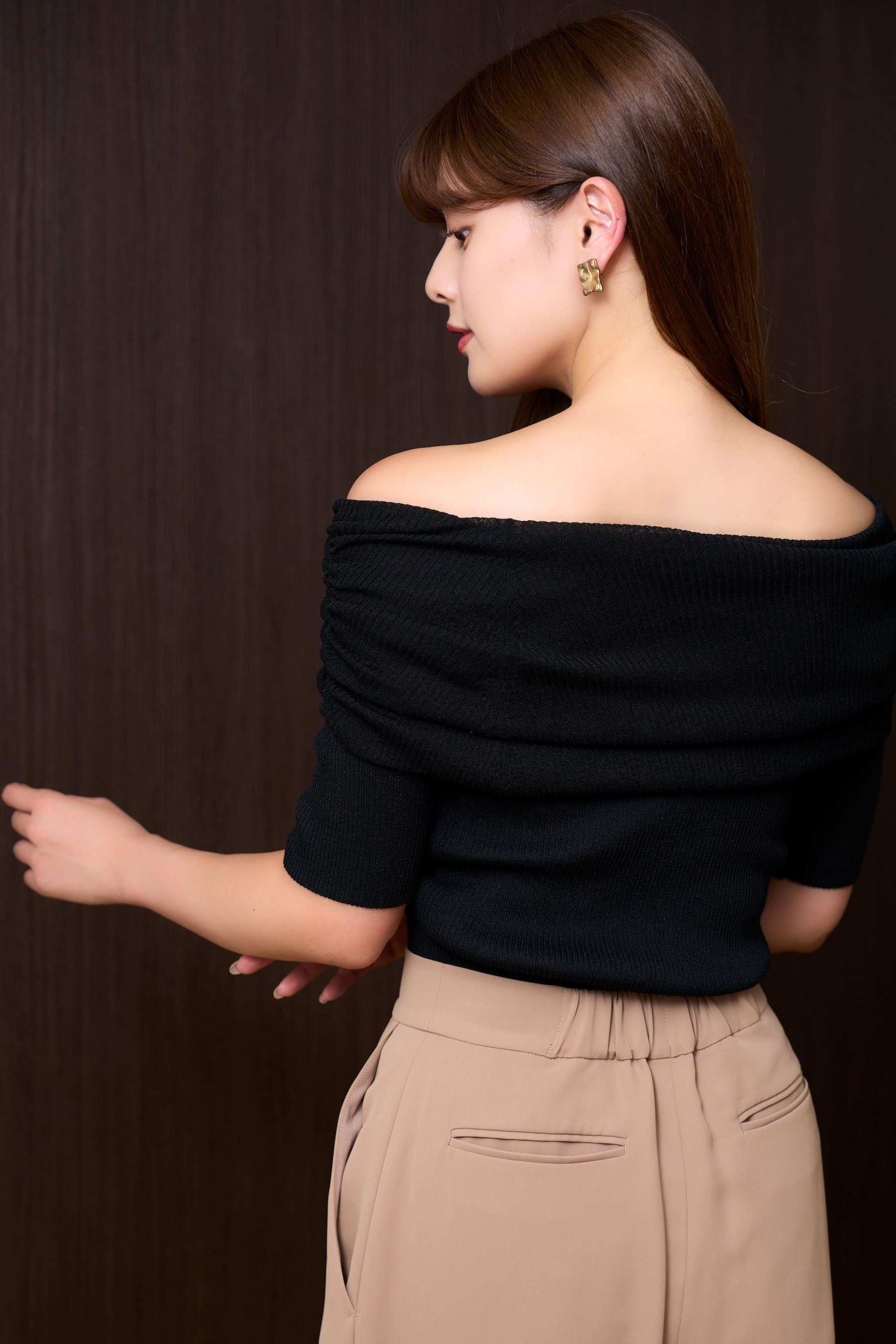 Gathered Rib Knit Top