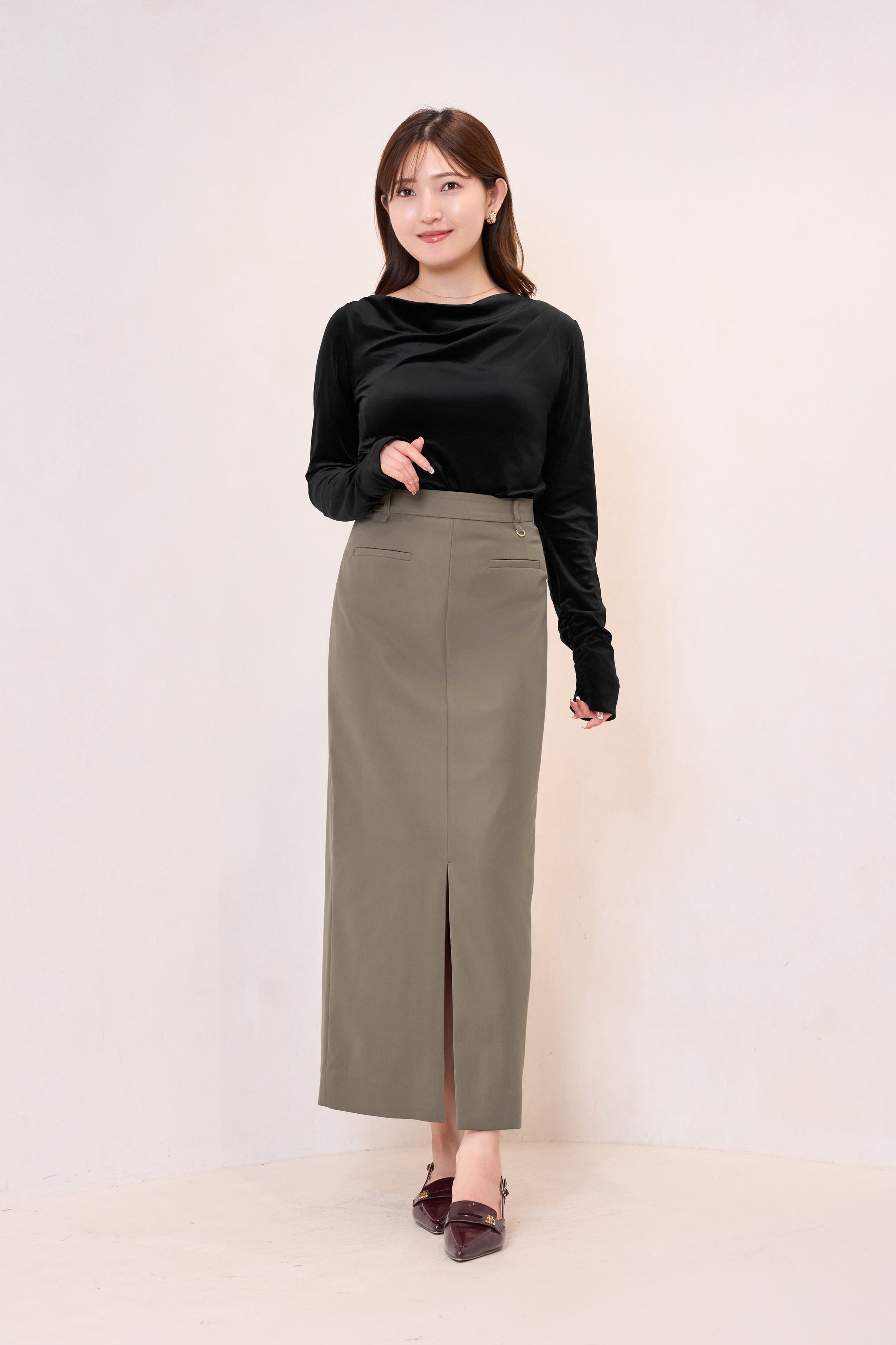 [Ships in early October] [New Color]［Essentia］Front Slit Long Skirt		
