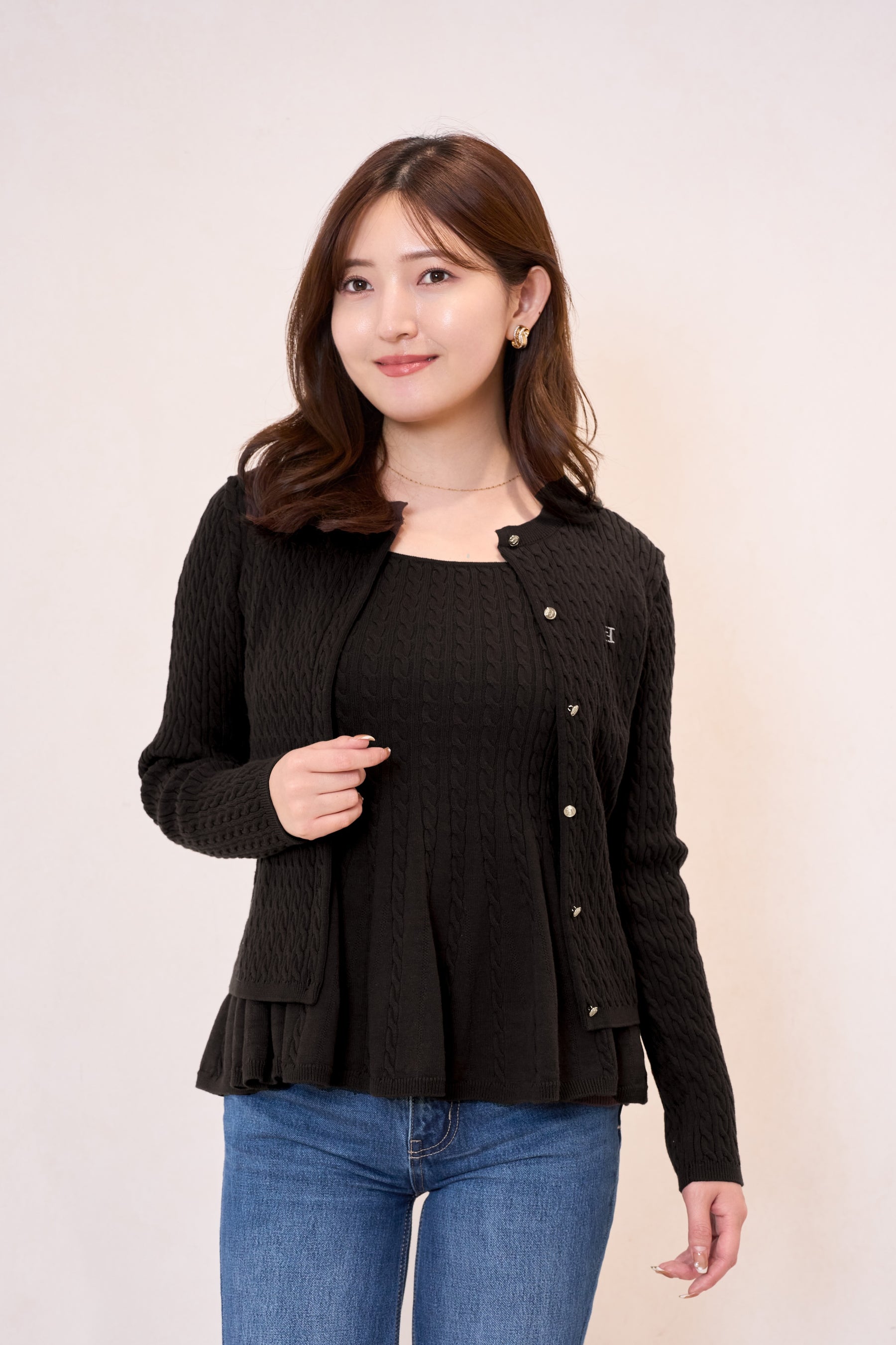 【11月下旬発送】H logo Peplum Cable-Knit Set