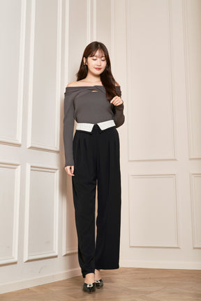 Twist Cut-Out Rib Knit Top