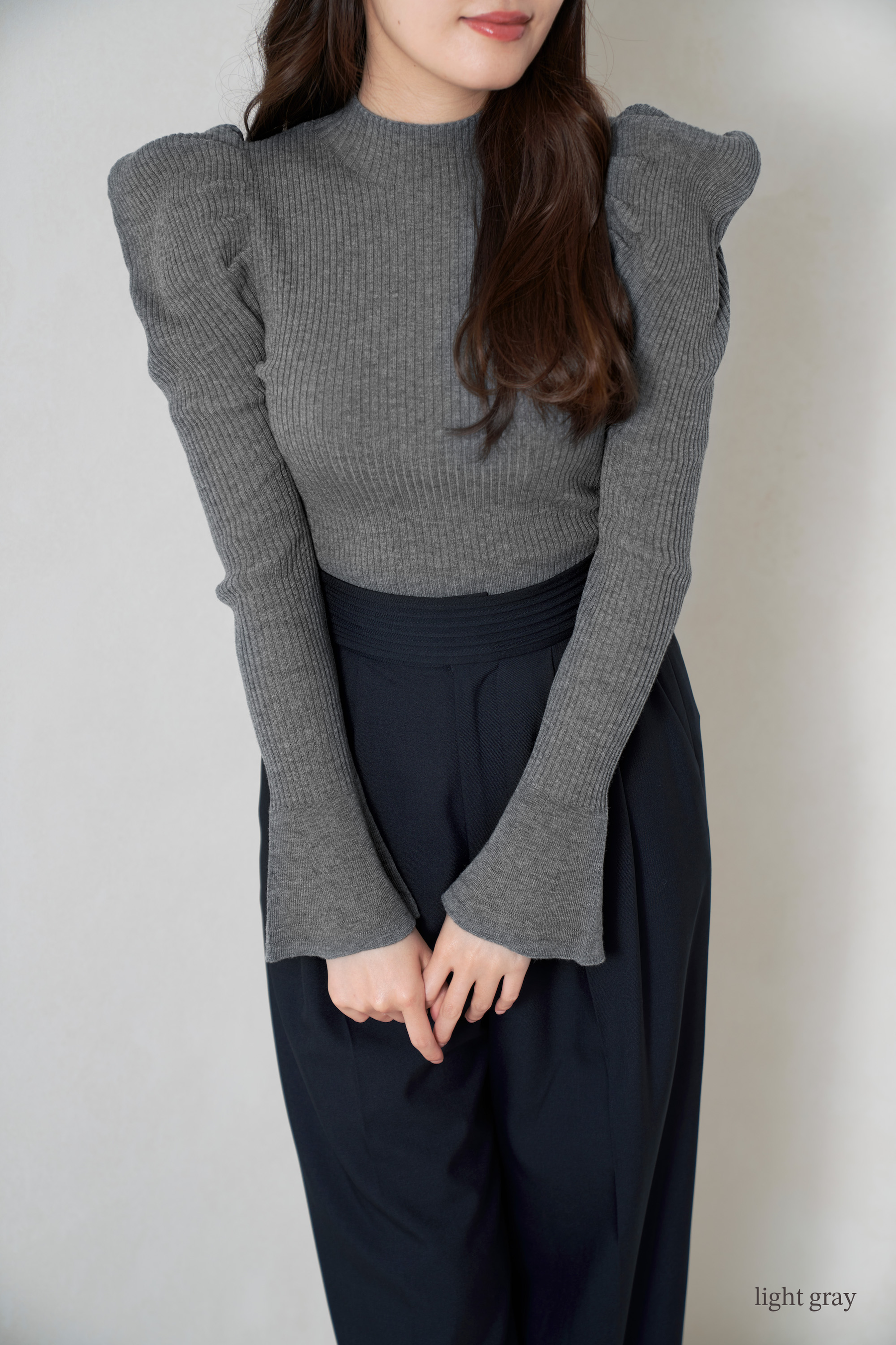 Her lip to Volume sleeve Rib Knit Top