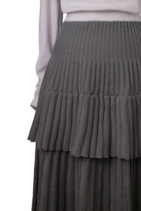 Soft Pleated Tiered Knit Dress