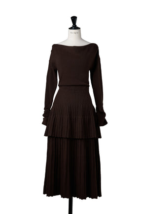 Soft Pleated Tiered Knit Dress