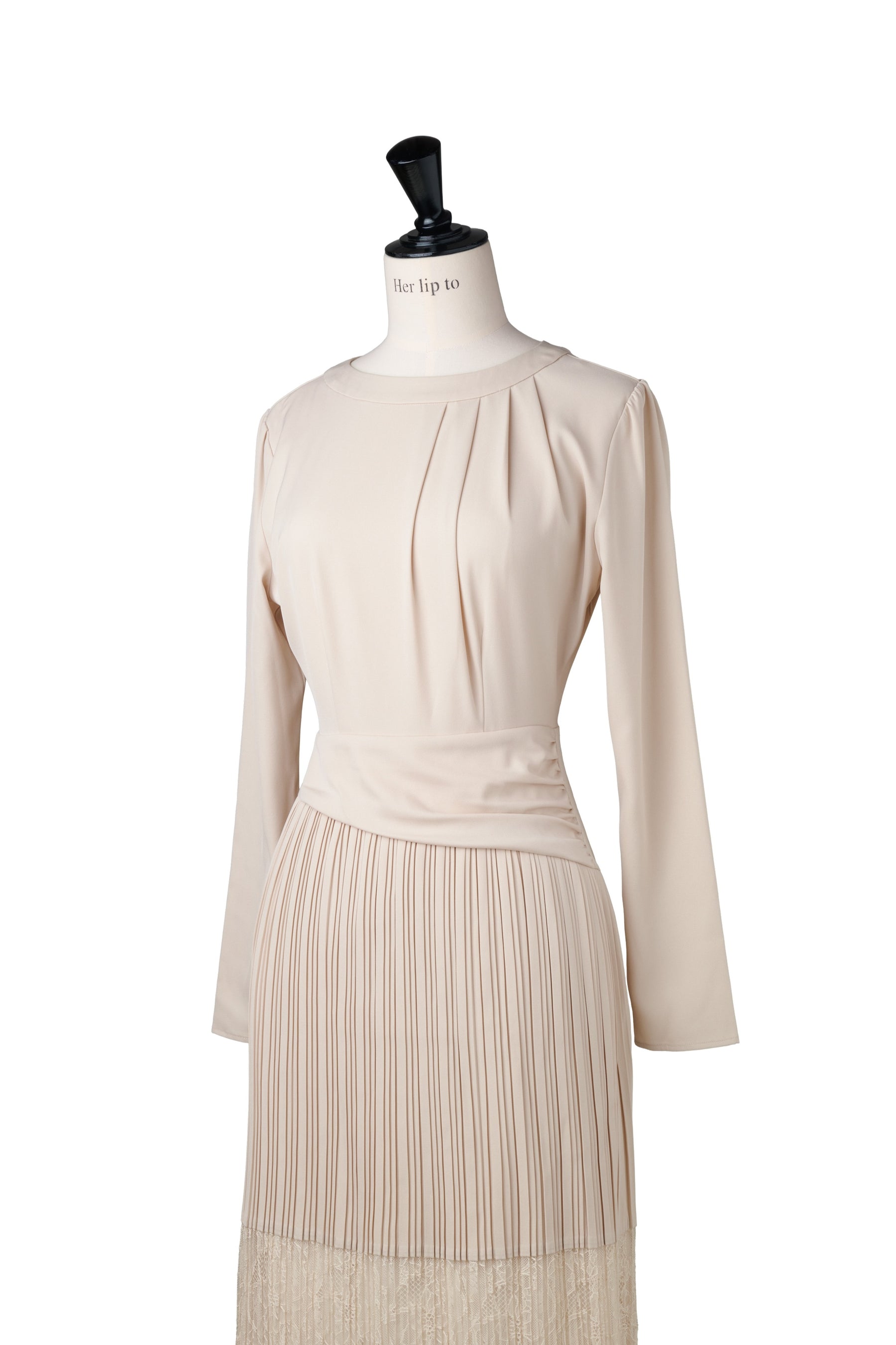 ［Essentia］Pleated Lace Docking Dress