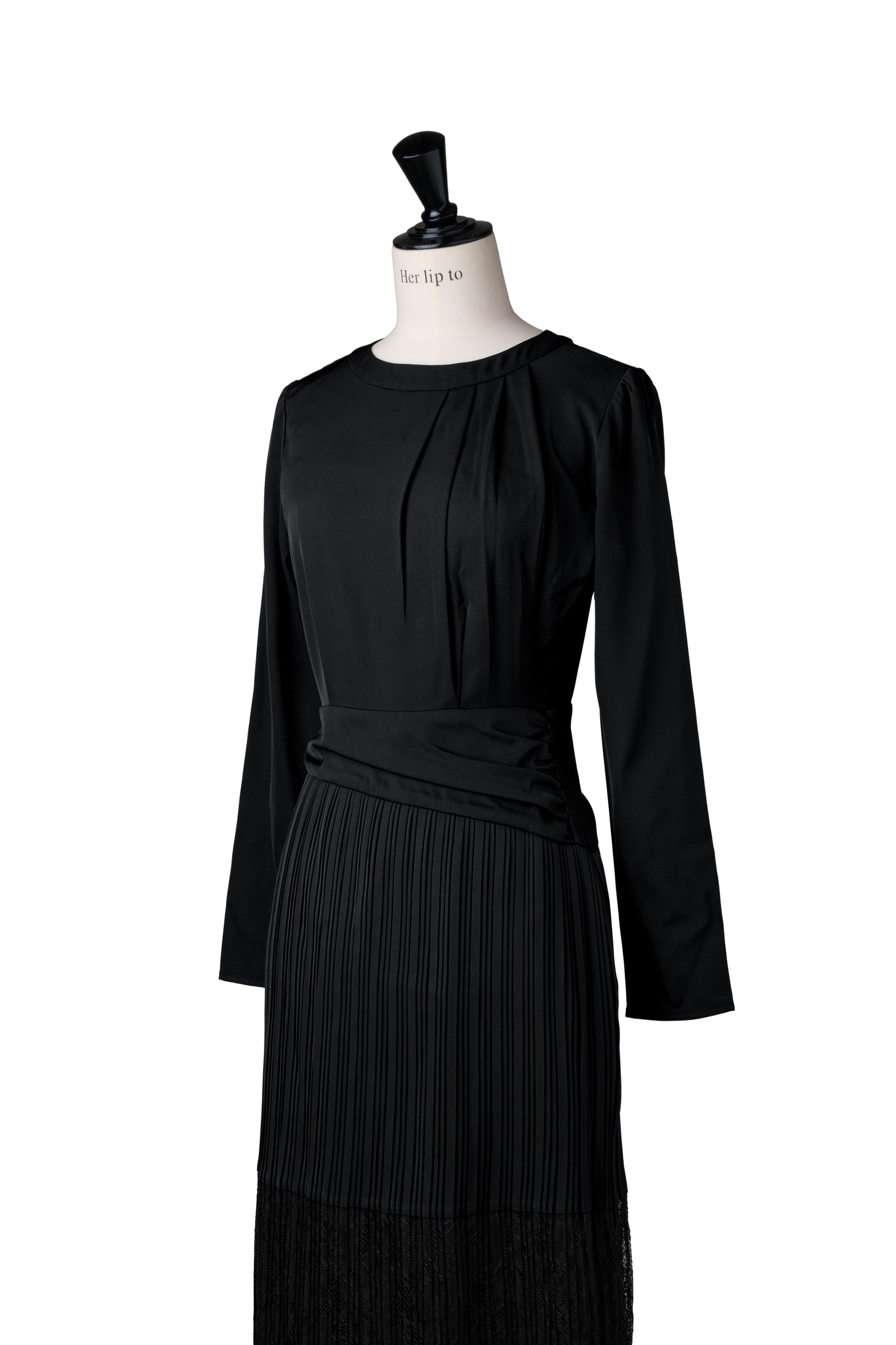 ［Essentia］Pleated Lace Docking Dress