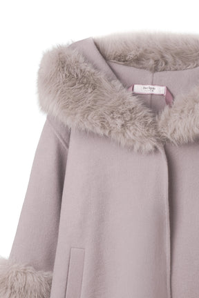 【10月中旬発送】Madeleine Faux Fur-Trimmed Rever Coat