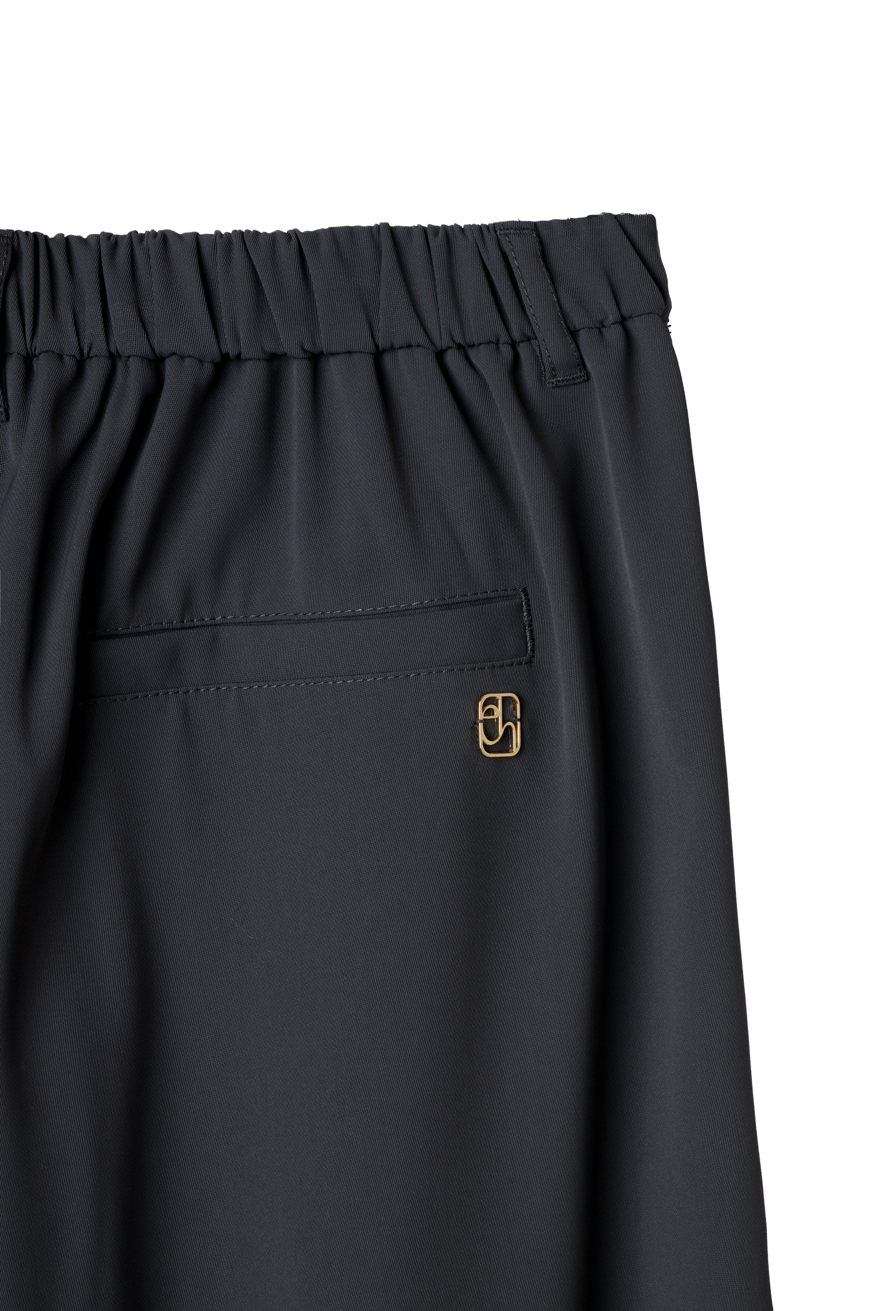 【9月下旬発送】［Essentia］Tucked Wide-Leg Easy Pants