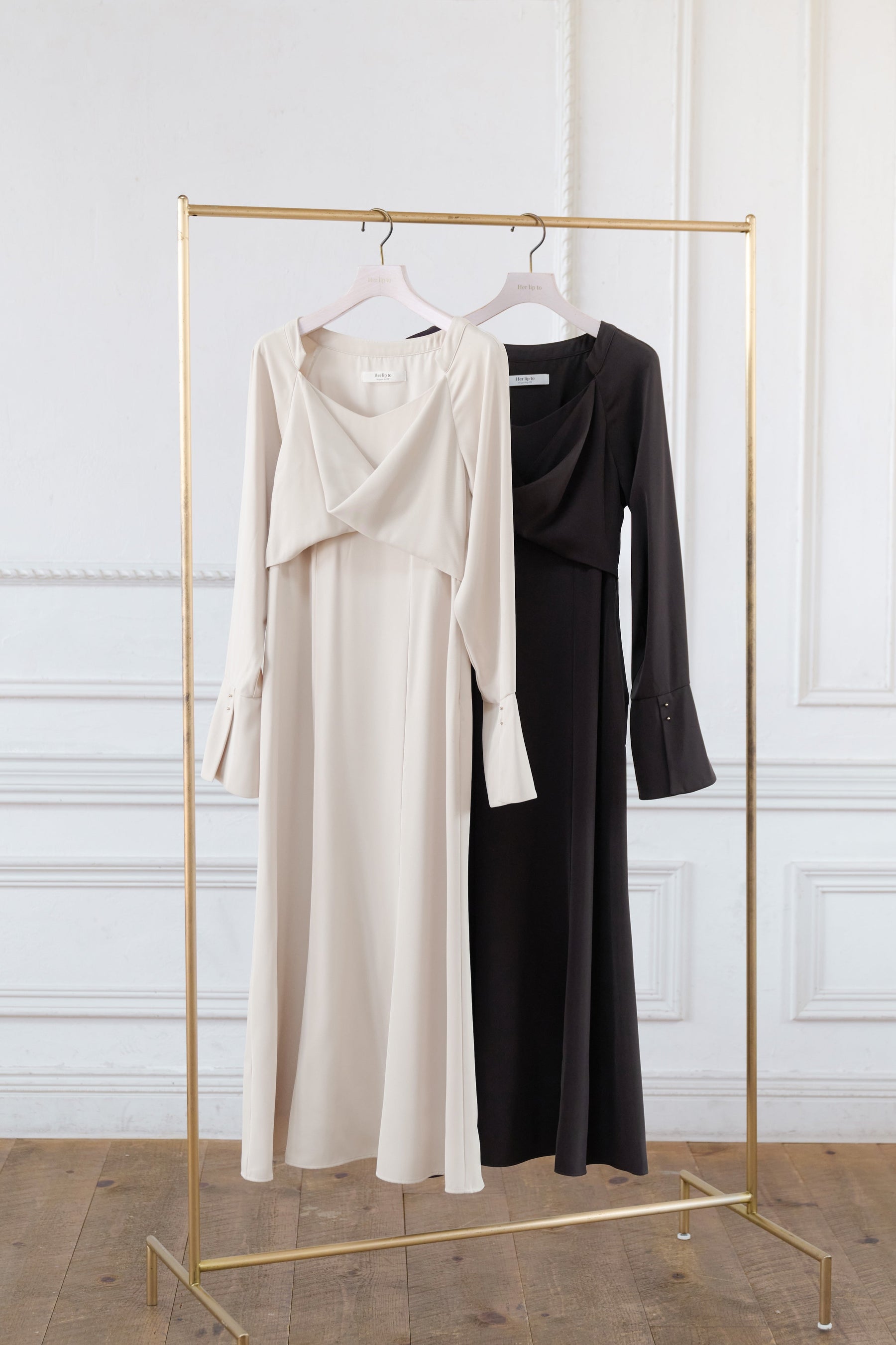 【10月中旬発送】Elsie Twist-Front Dress