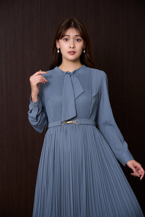 Viola Bow Pleated Dress