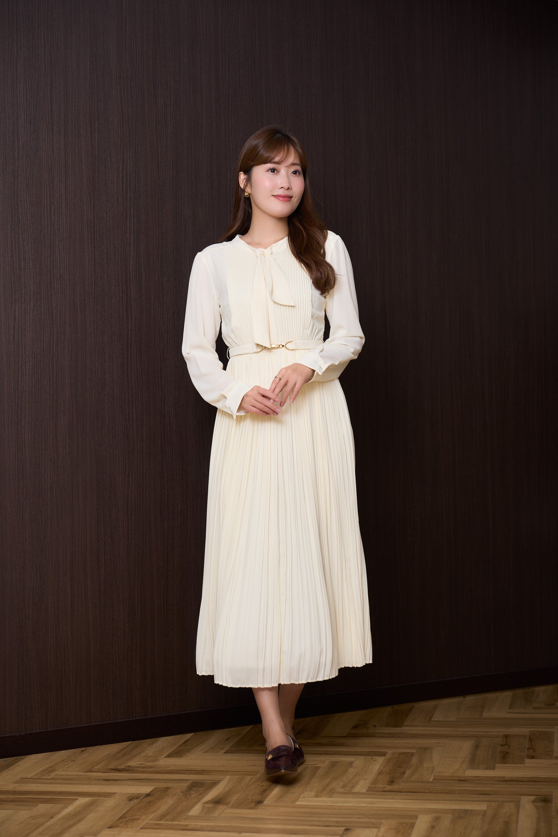 Viola Bow Pleated Dress