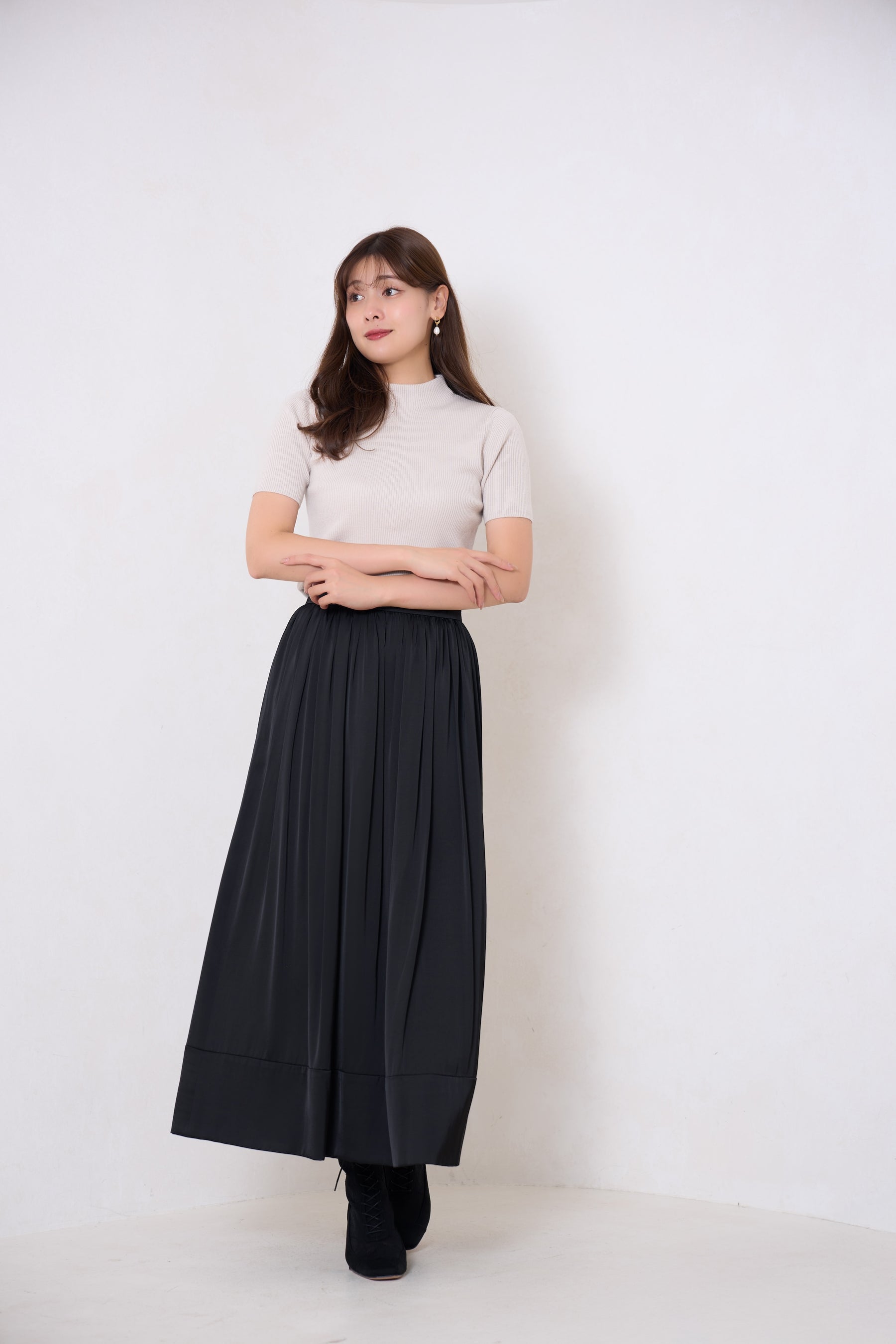【10月上旬発送】Satin Gathered Flared Long Skirt