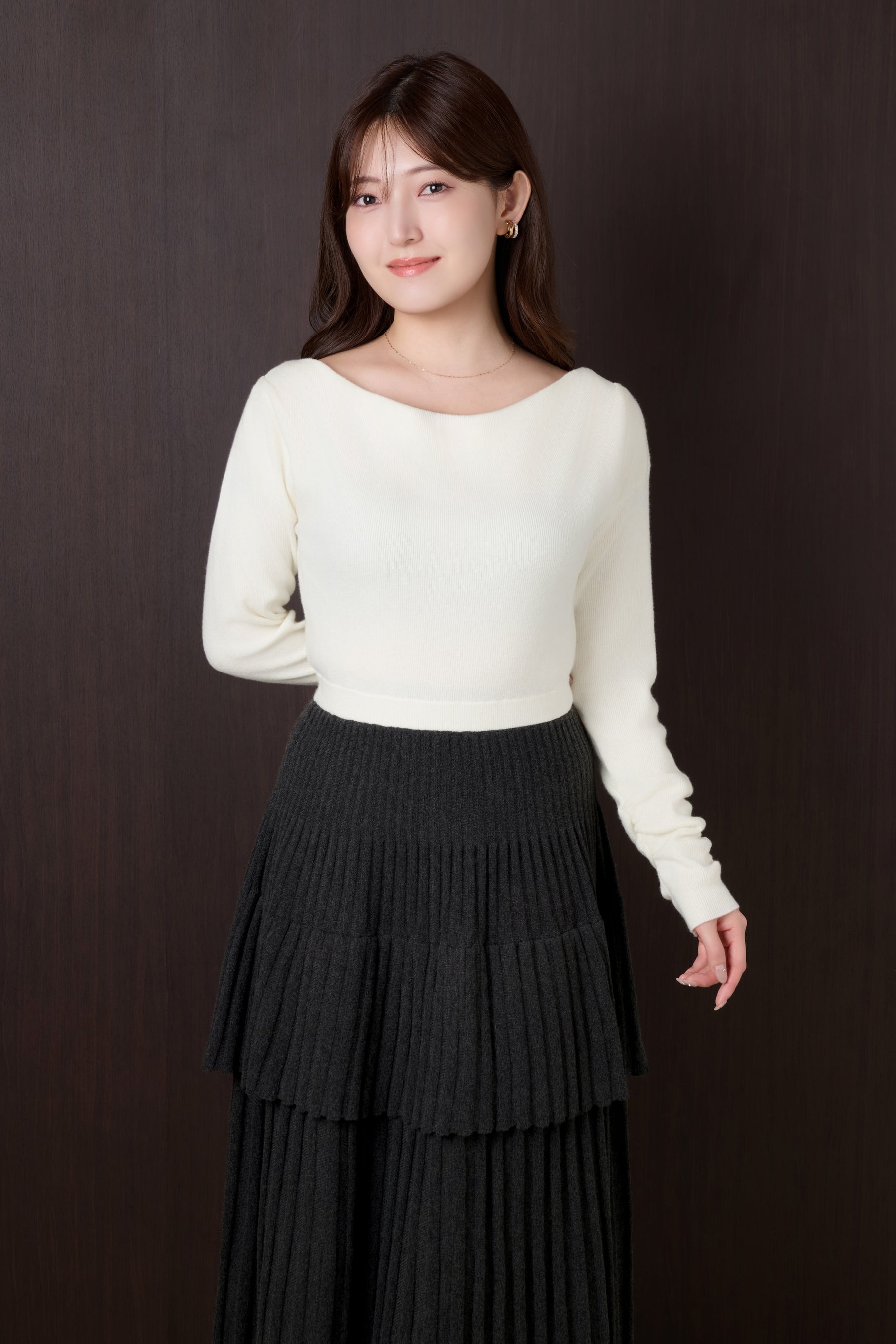 Soft Pleated Tiered Knit Dress