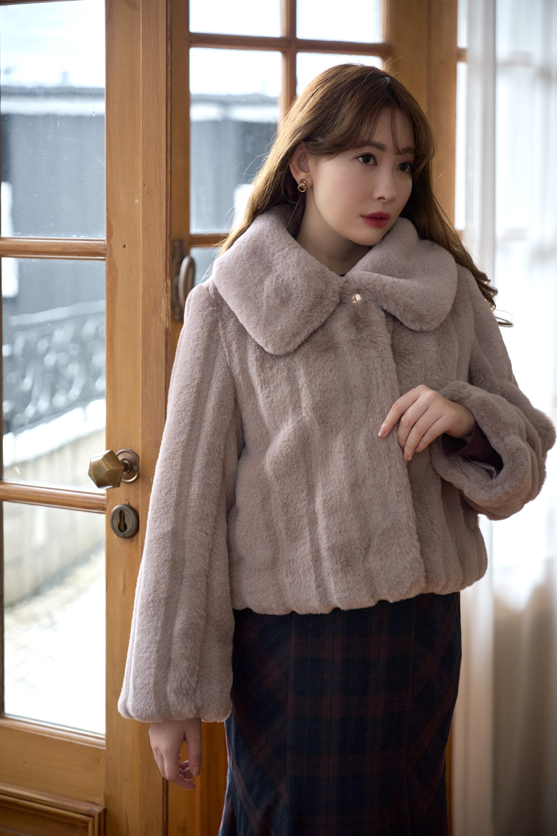 [New color] Winter Love Faux Fur Coat 