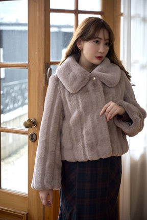 [New color] Winter Love Faux Fur Coat 