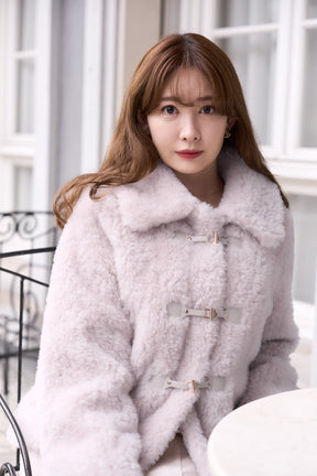 [Shipping in late October] Bambina Faux Fur Coat