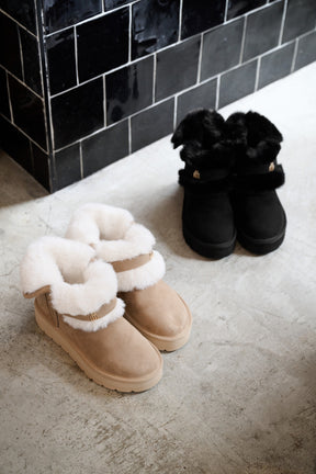 Trois Shearling Boots