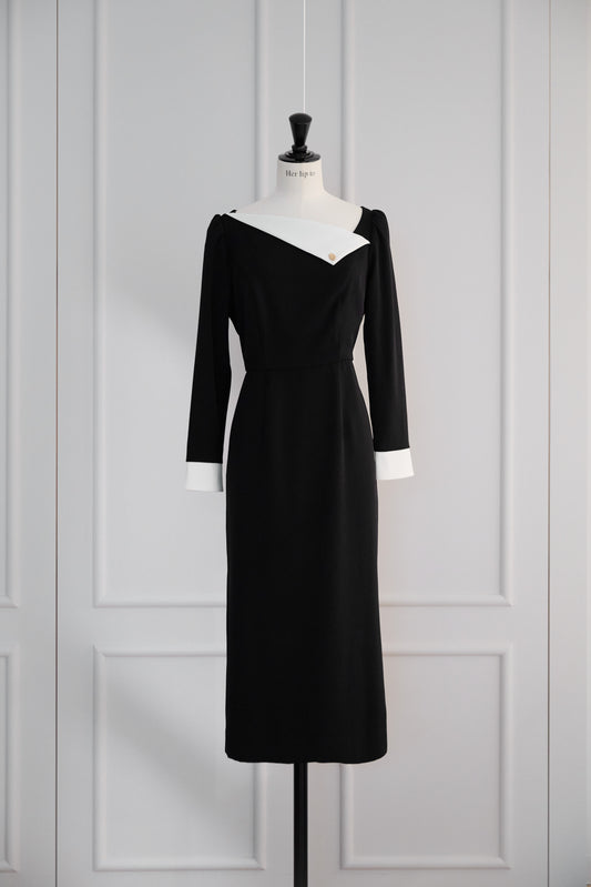 【11月上旬発送】Asymmetrical Collar Dress