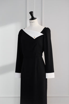 [Shipping in early November] Asymmetrical Collar Dress