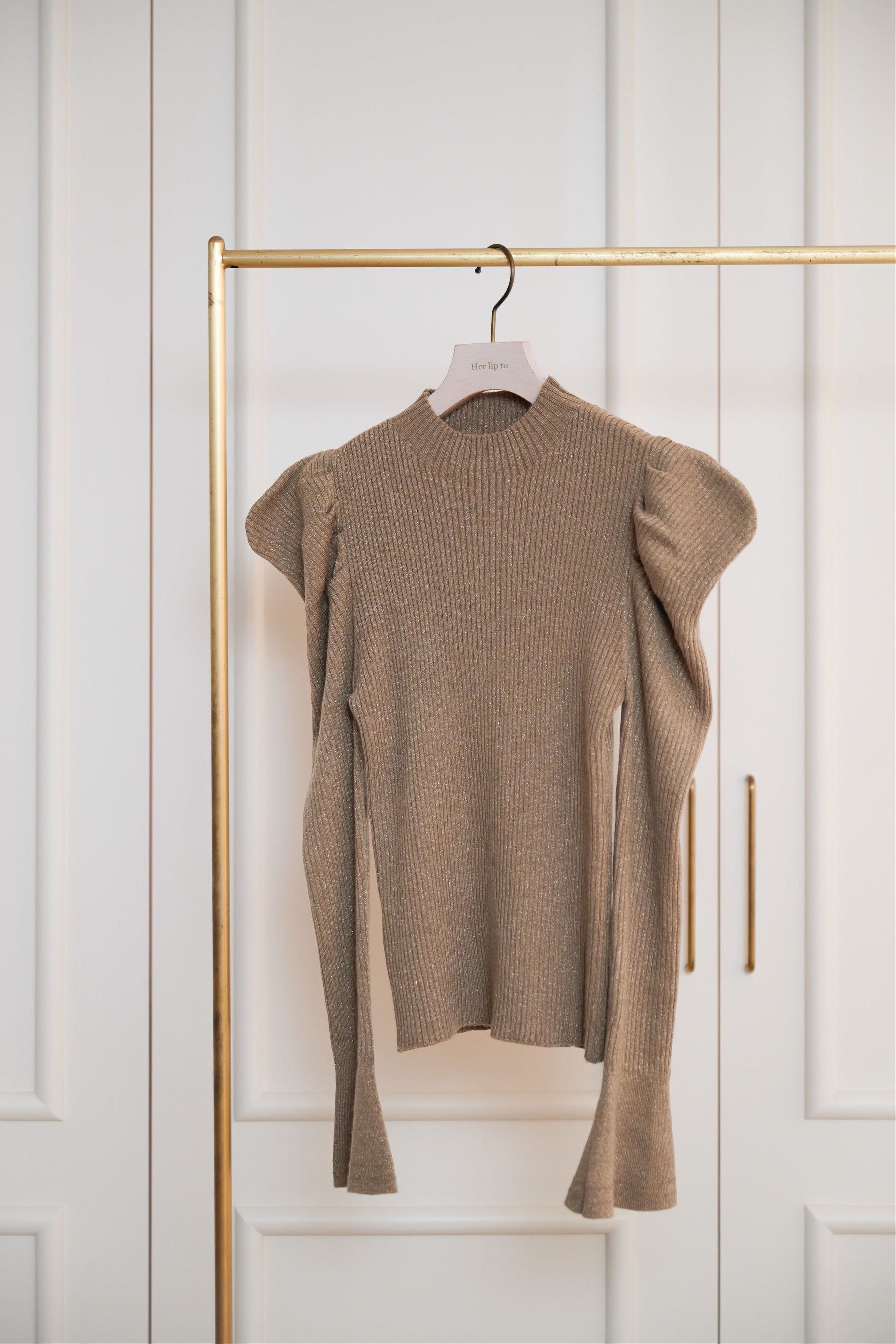 【新色】Volume-Sleeve Glitter Knit Top