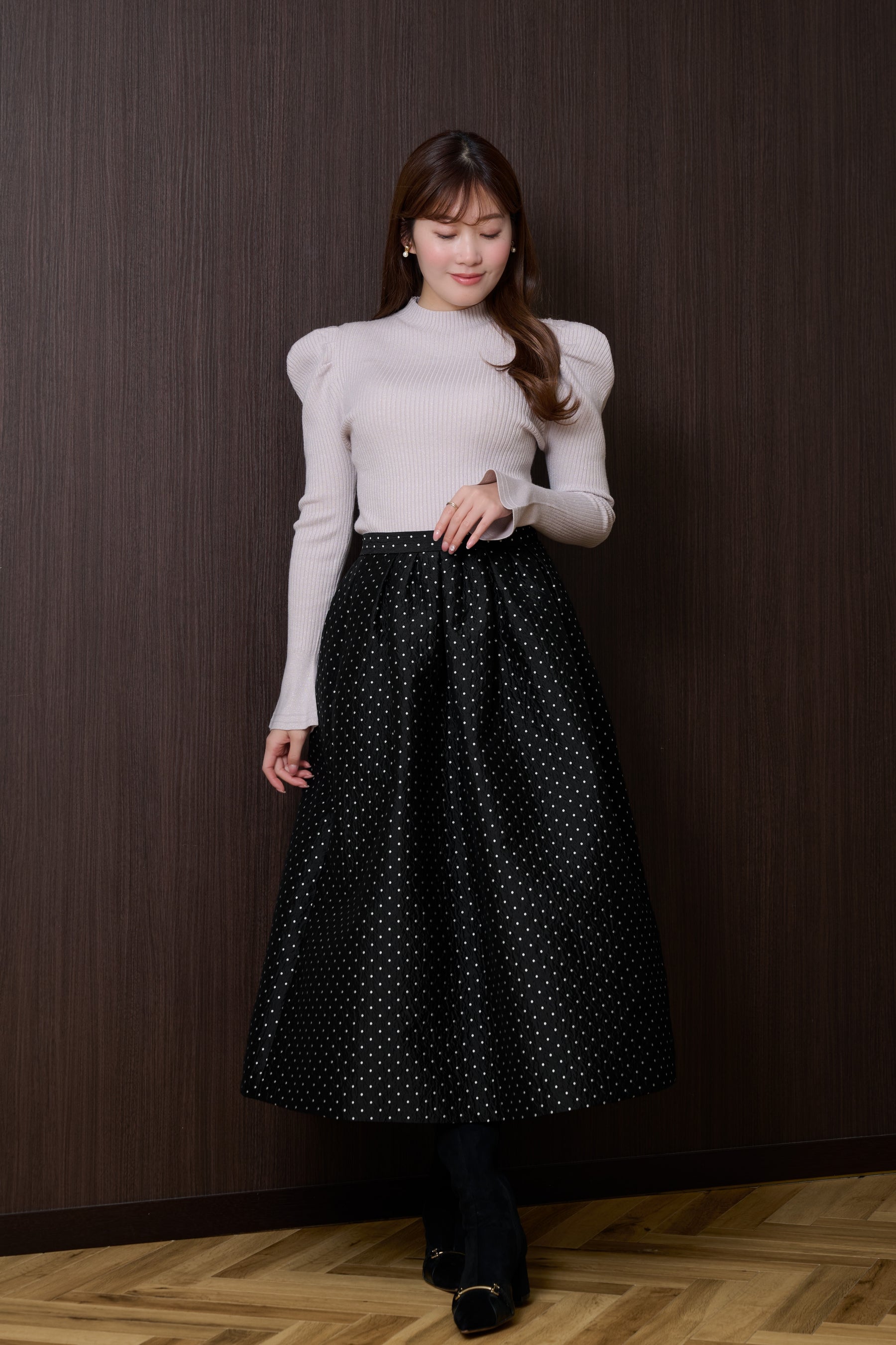 【1月上旬発送】【black】Dot Jacquard Flared Skirt