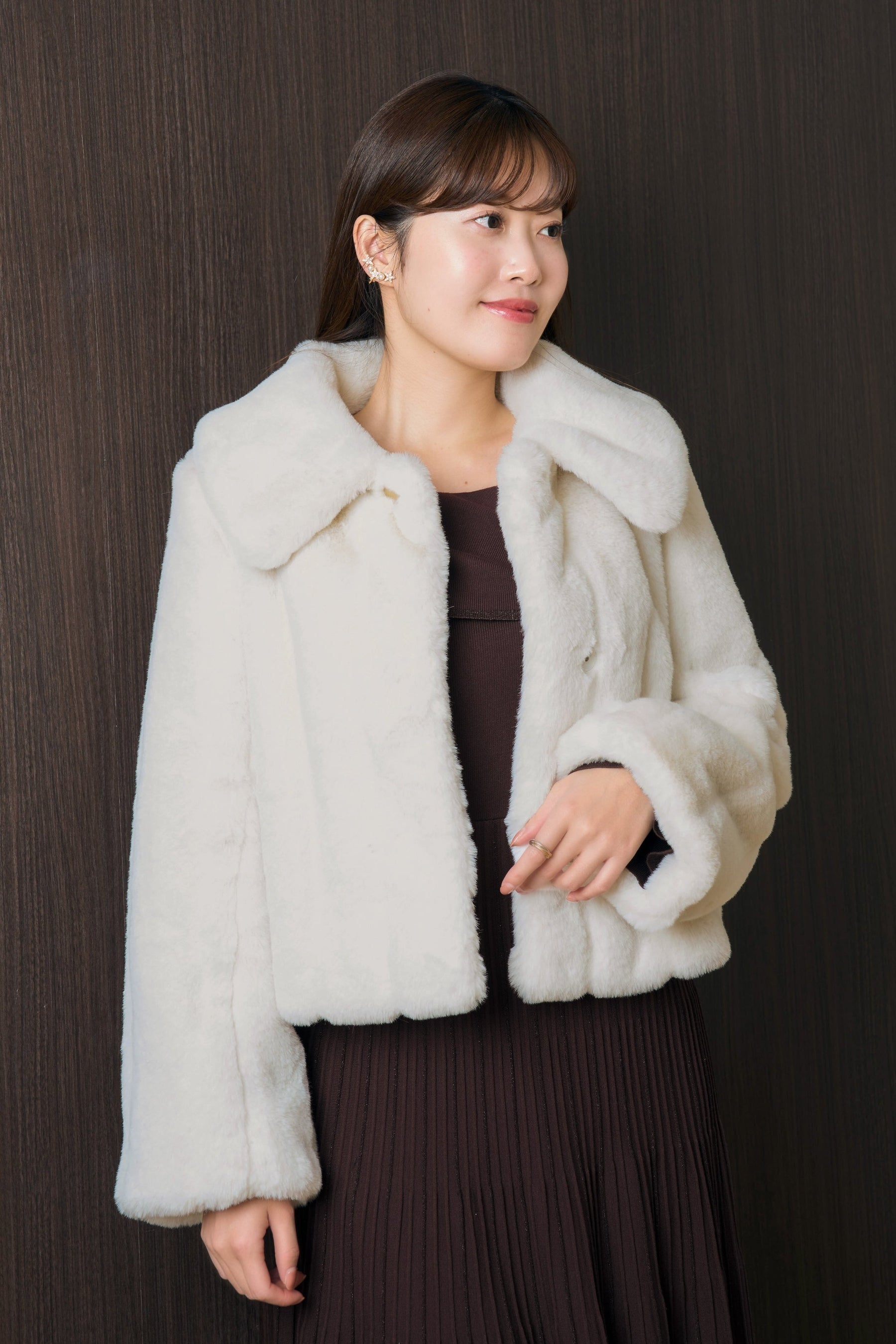 [New color] Winter Love Faux Fur Coat