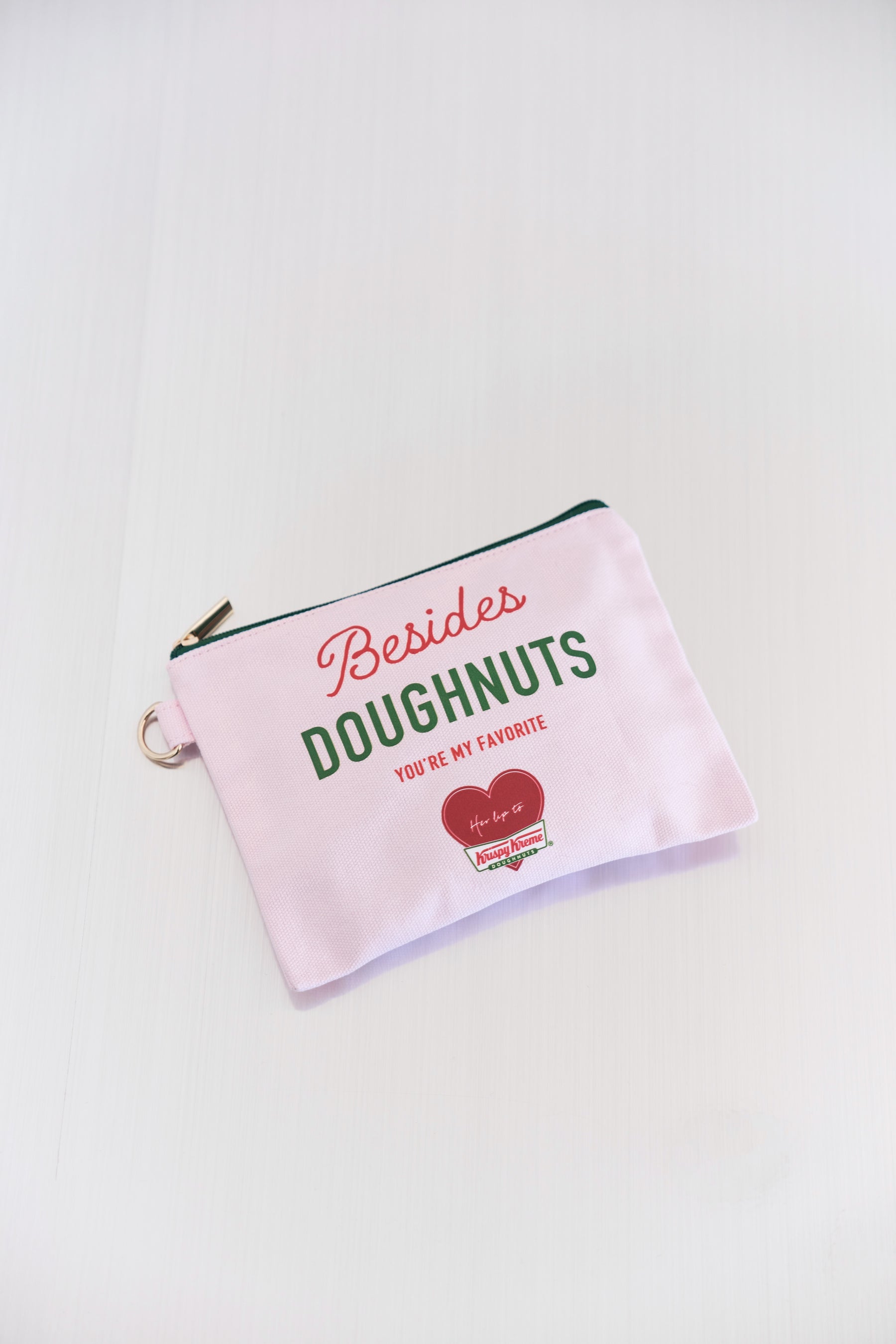 Krispy Kreme Doughnuts × Her lip to Flat Pouch