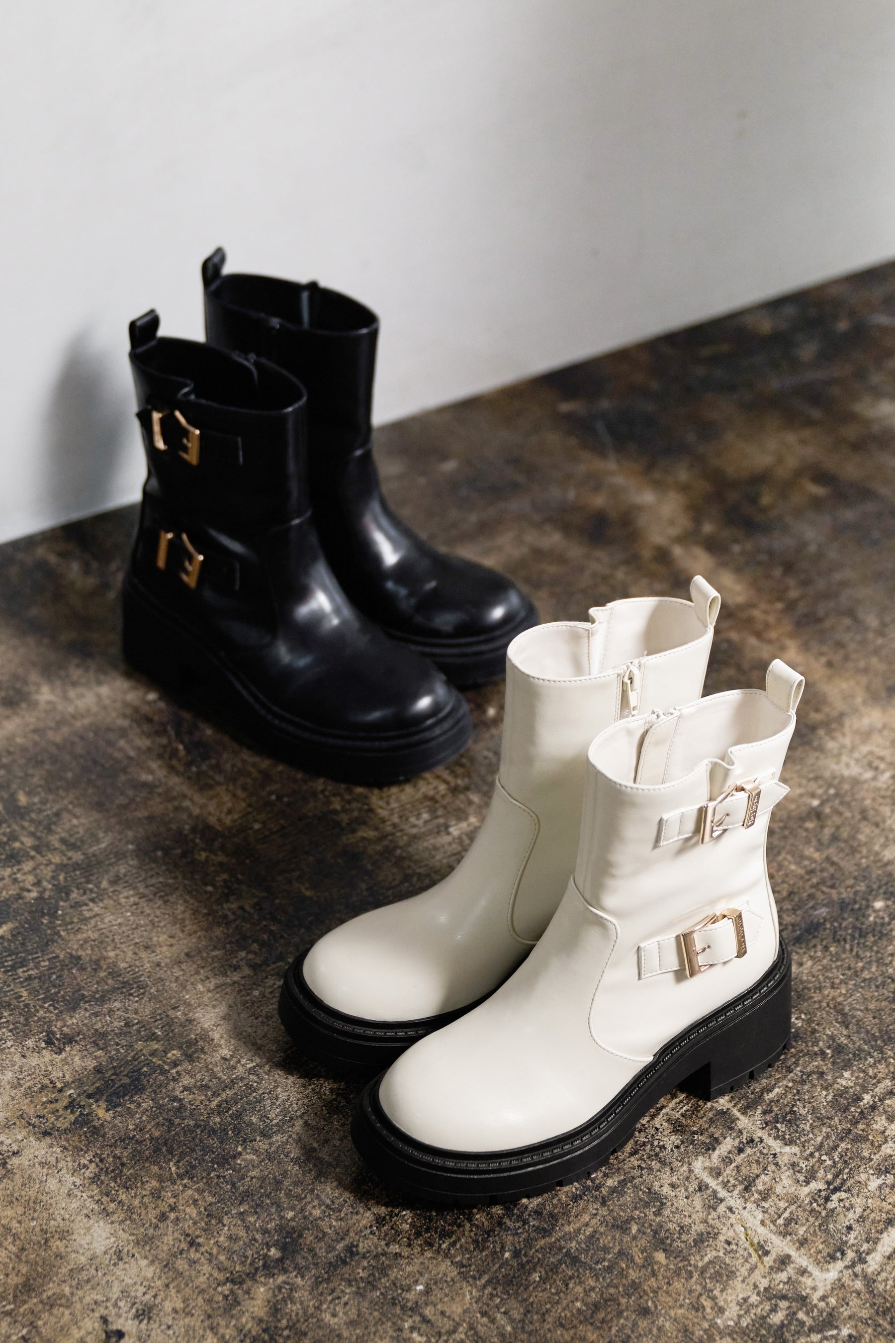 【新色】Double Buckle Boots
