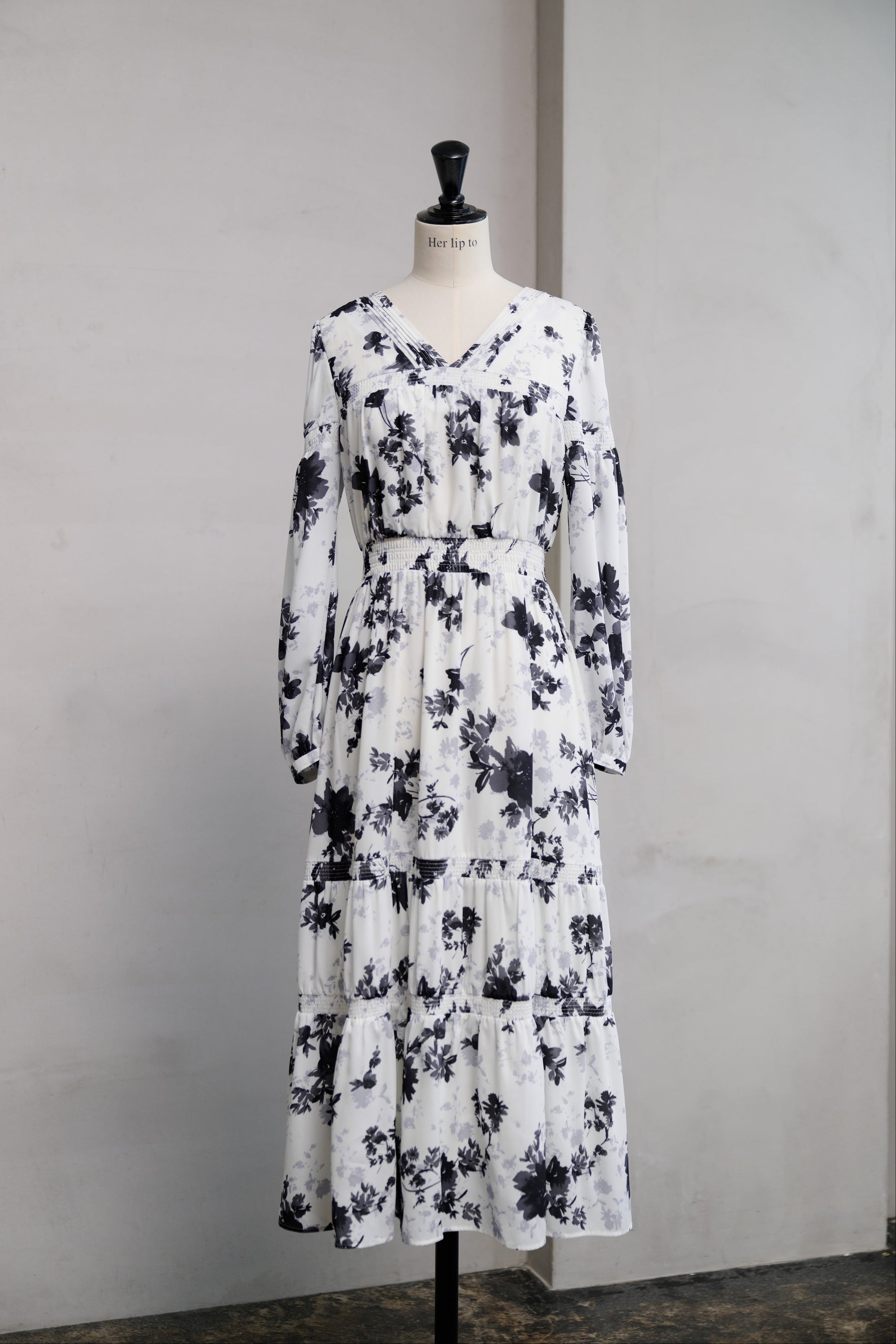 【1月上旬発送】2026 New Year Essential Dress