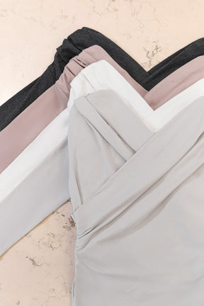 【1月下旬發送】【新色】Asymmetric Cotton-blend Jersey Top