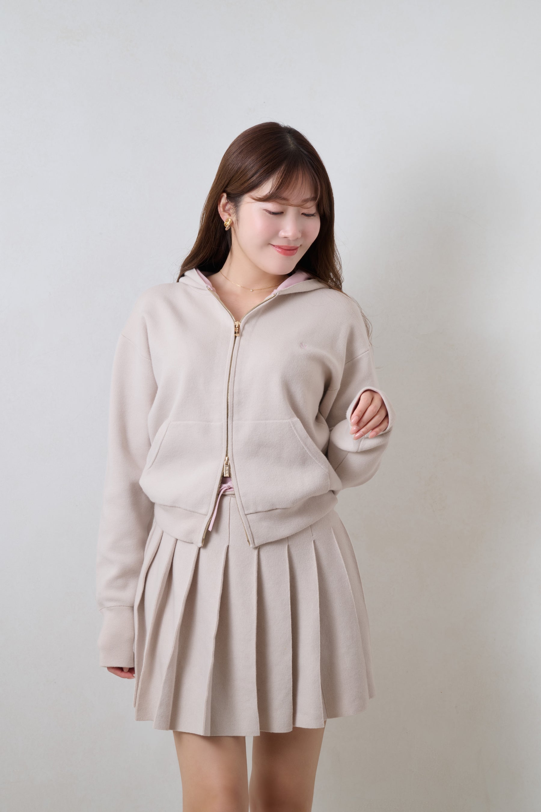 [Ship in mid-January] Luxe Comfort Pleated Knit Mini Skirt