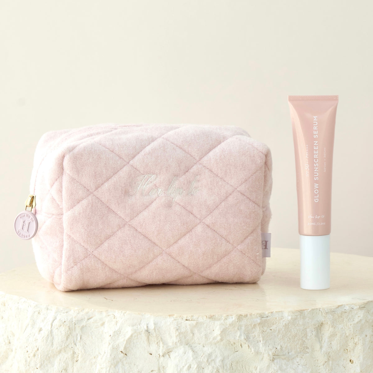 バッグ Herlipto Diamond Quilted Cosmetic Pouch Diamond Quilted Cosmetic Pouch - GLOW SUNSCREEN SERUM SET -