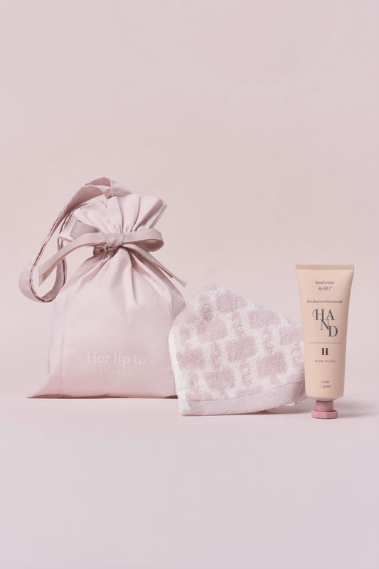 HAND CREAM & HAND TOWEL GIFT SET		