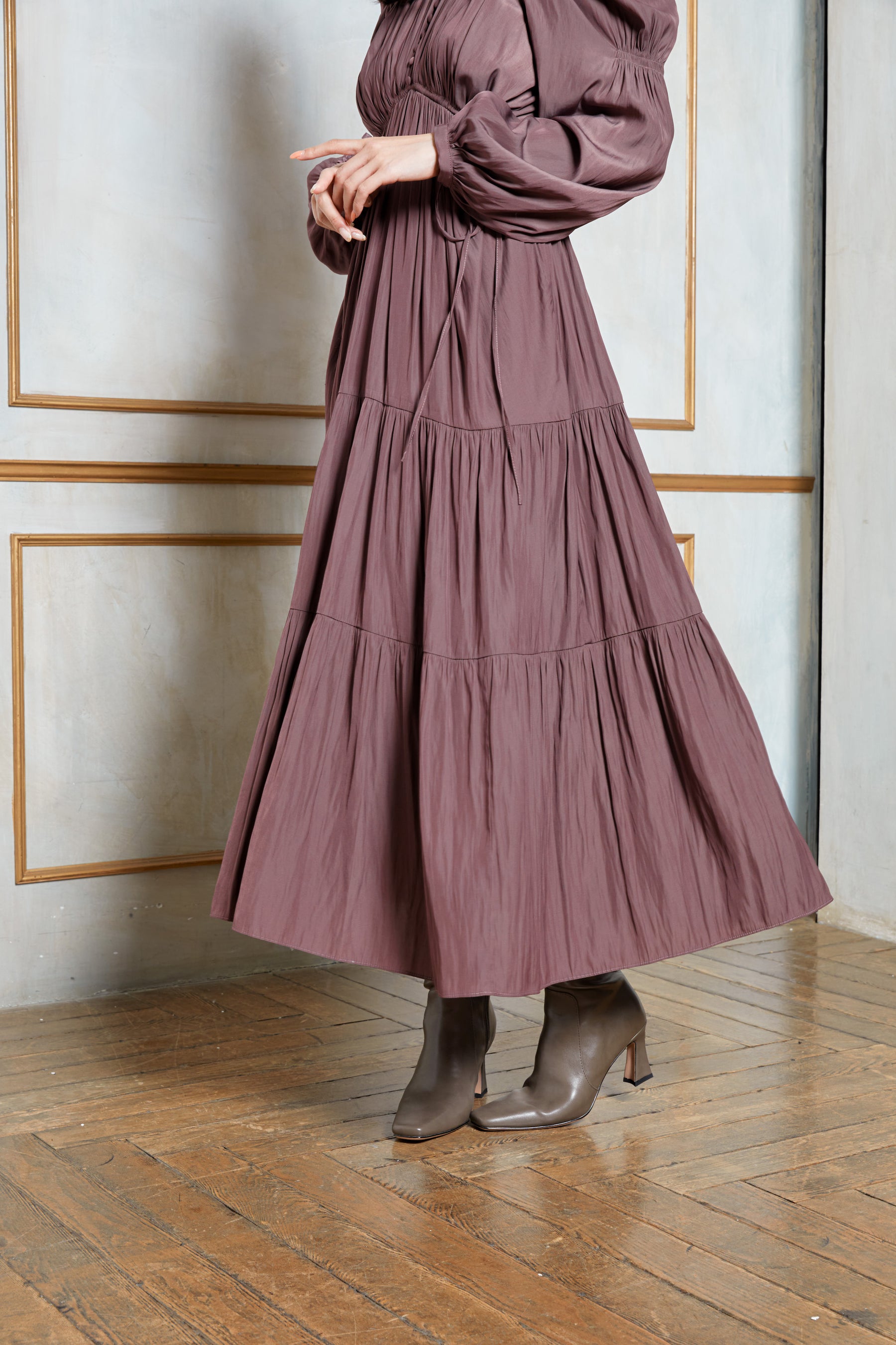 Side Bow Satin Long Dress herliptoワンピース