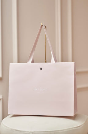 Holiday GIFT GUIDE 01