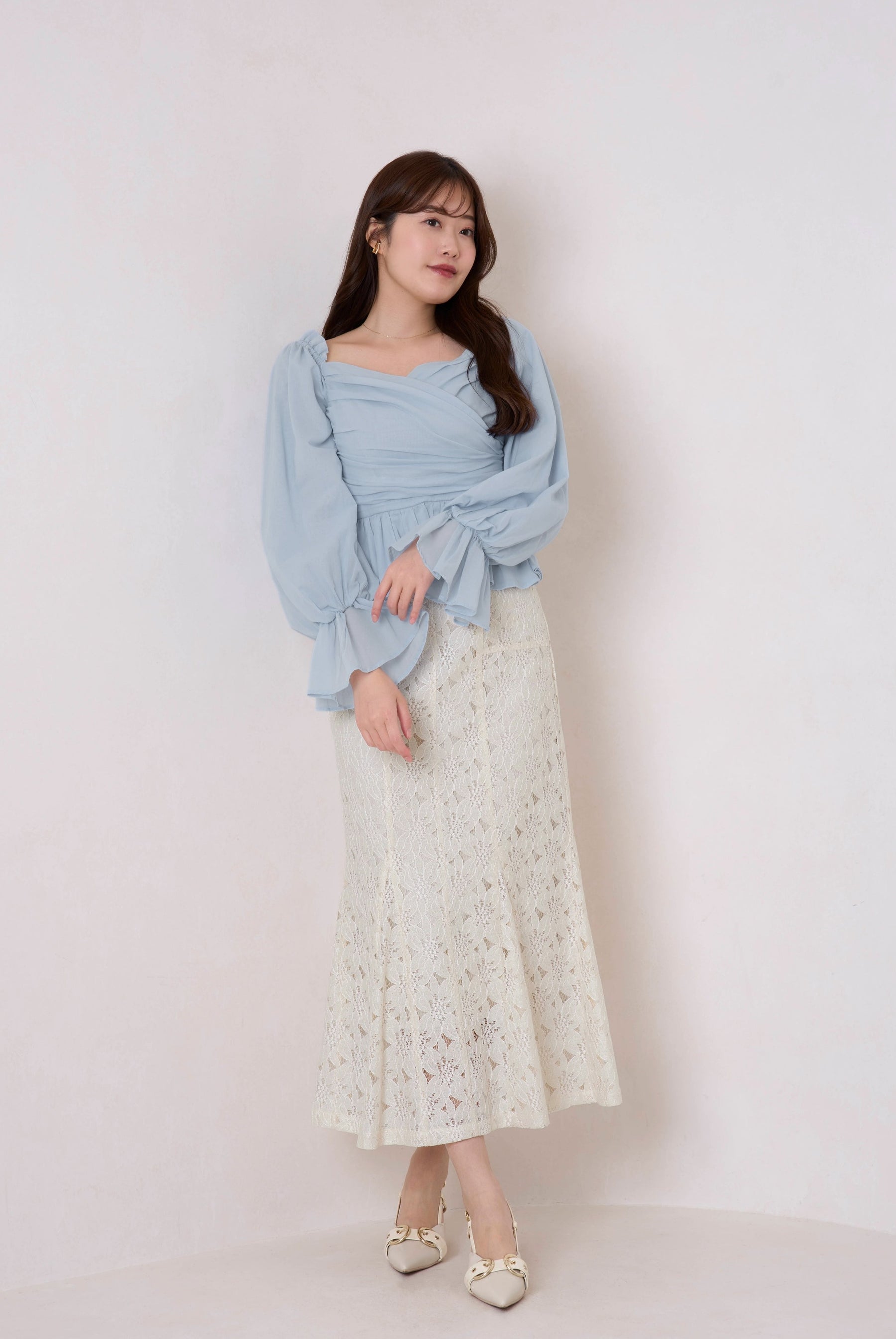 12,000円Floral Lace Mermaid Skirt Herlipto ecru