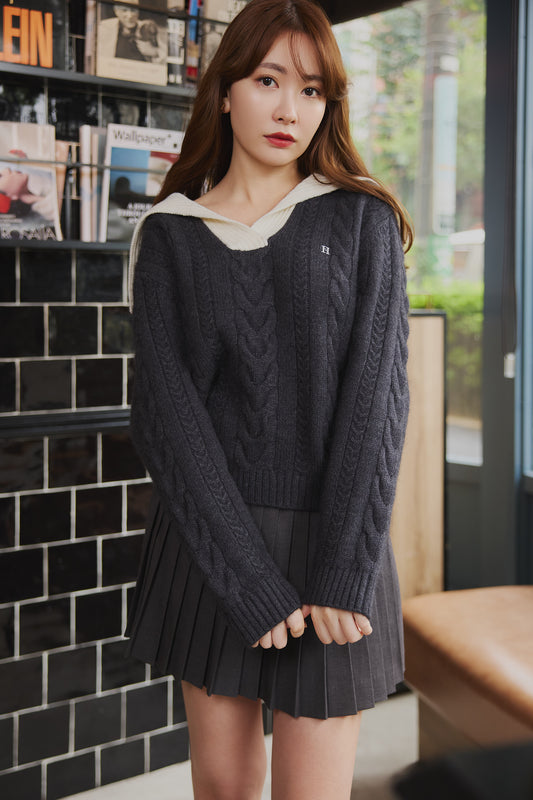 Sailor-Collar Cable Knit Pullover