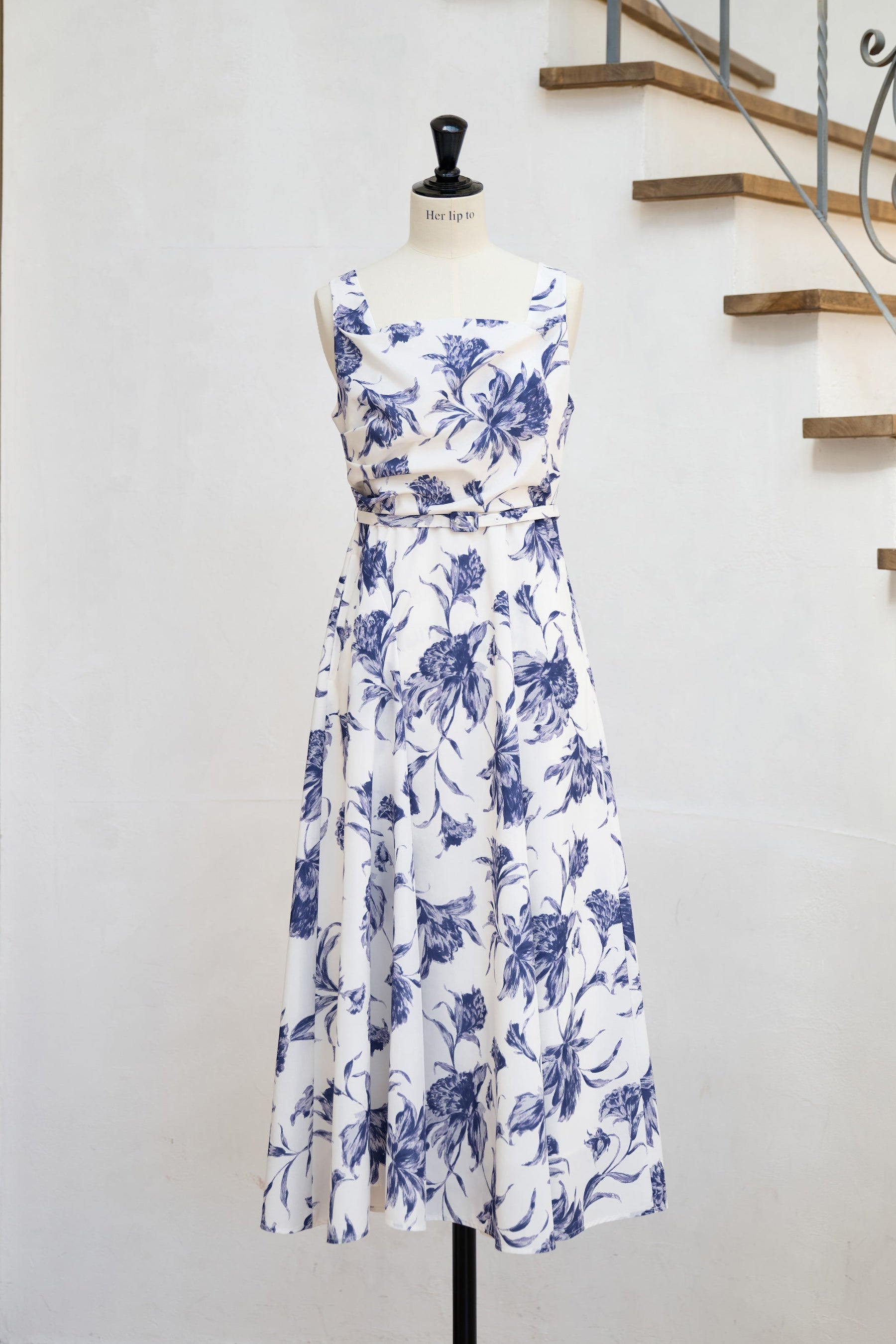 新色】Dahlia Belted Dress