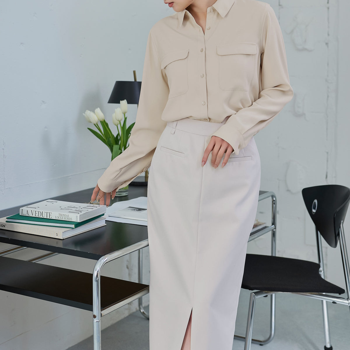 Essentia］Front Slit Long Skirt