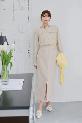 Front Slit Long Skirt