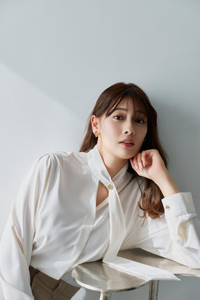 Long Tie Slit Blouse