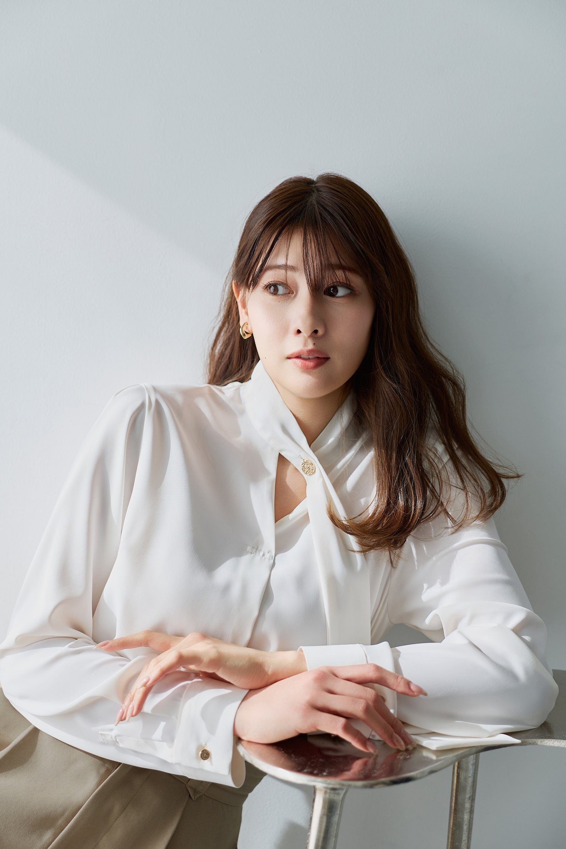 Long Tie Slit Blouse