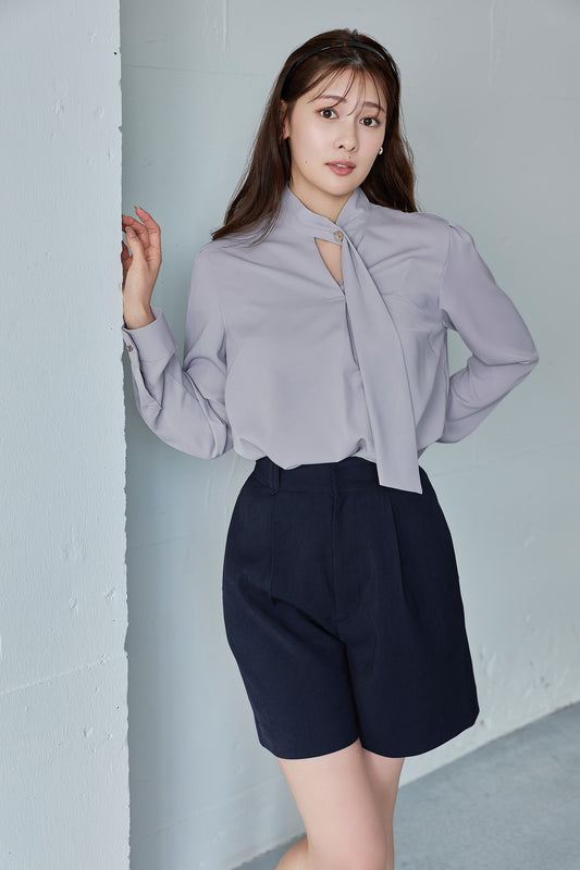 ［Essentia］Tucked Twill Bermuda Shorts